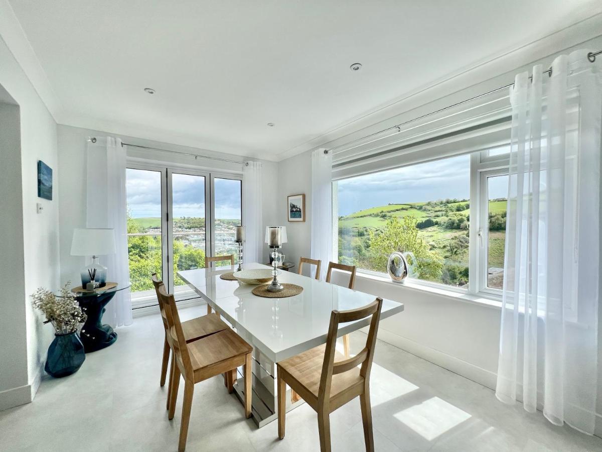Incredible Views In With Parking And Ev Charger Ferienhaus